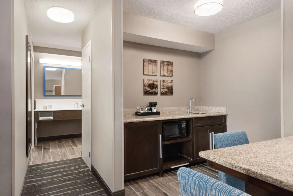 Hampton Inn & Suites Fort Wayne-North