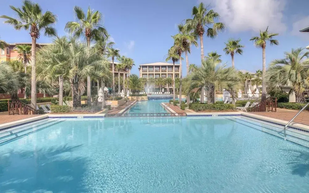 Steps to Beach Pool, Bikes & Game Room Seacrest 5BR