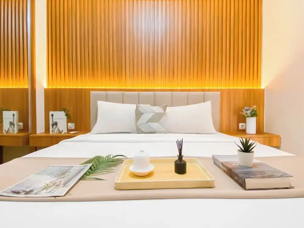 Simple 2Br With Extra Room Transpark Juanda Bekasi Timur Apartment