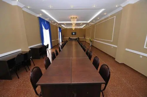 Cristal GB Hotel