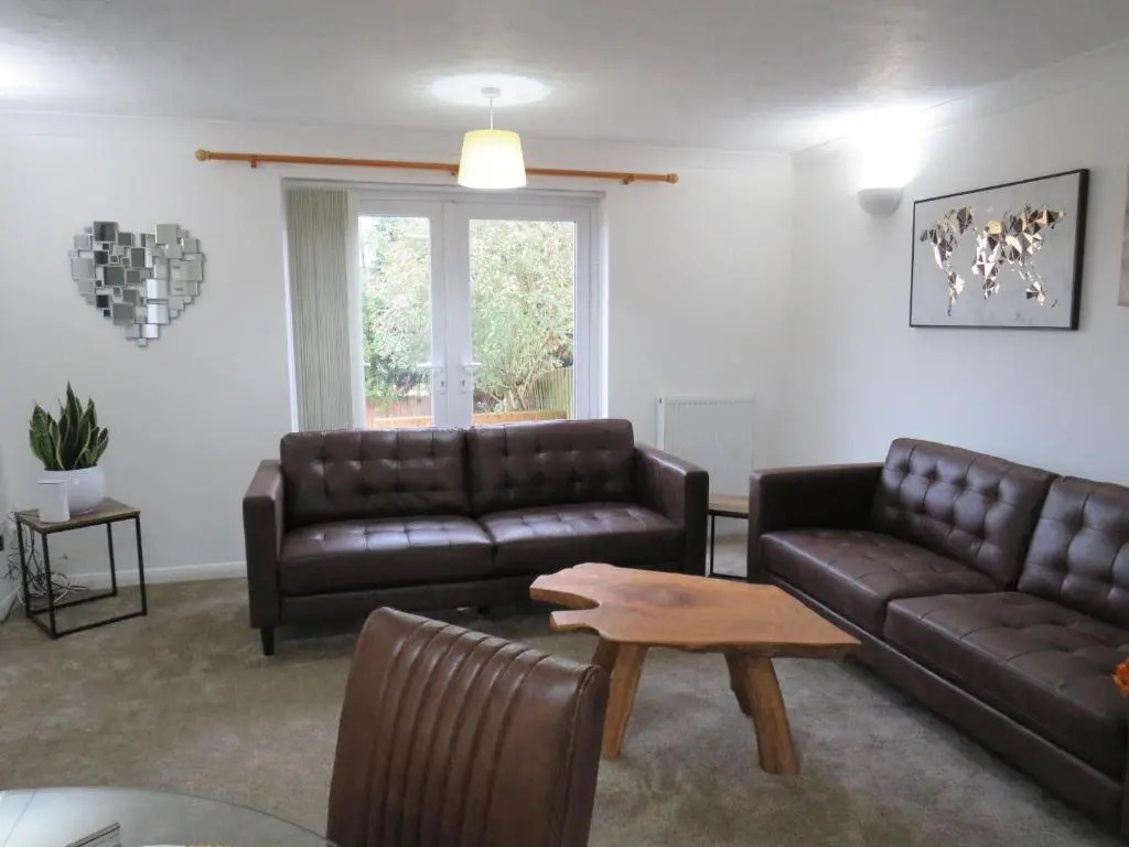 Remarkable and Perfect 3 Bed House in Nottingham