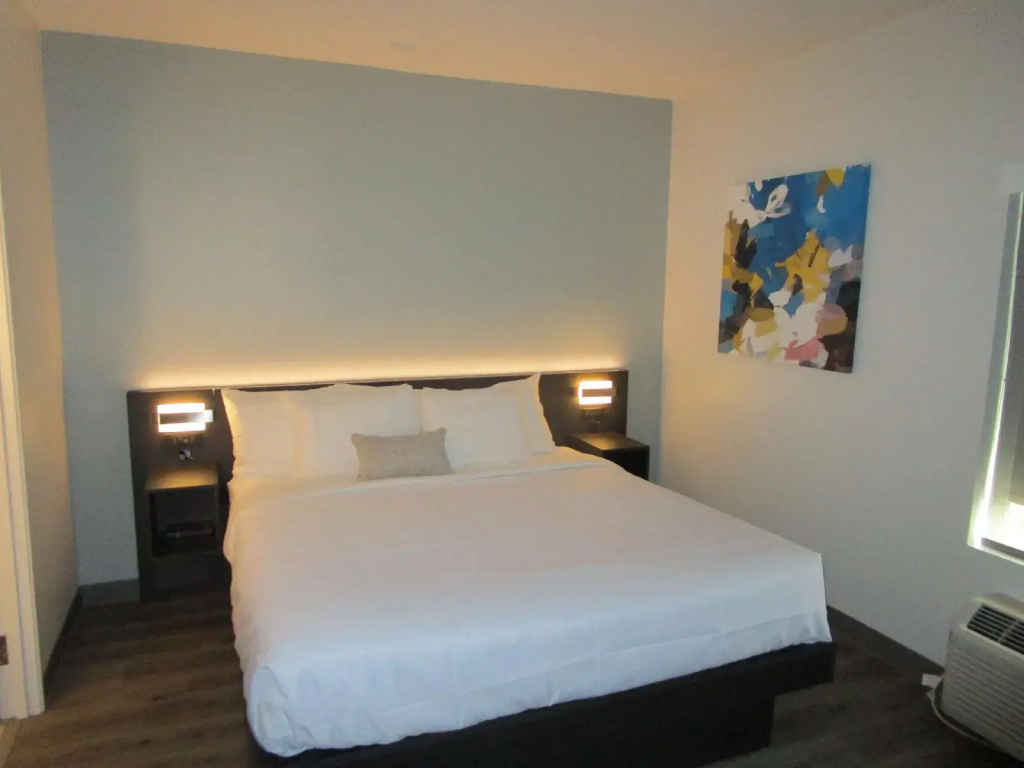 Best Western Iowa - Lake Charles East