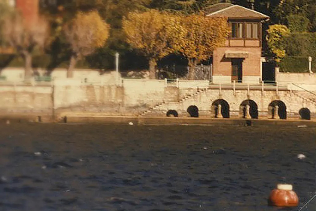 Lake View 9