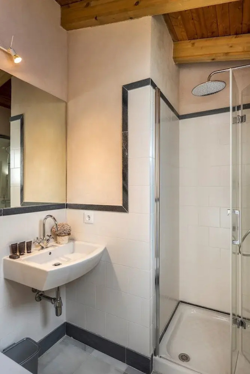 Genteel Home Galera III