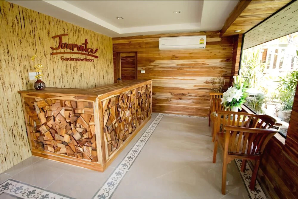 Jumpunta Garden View Resort