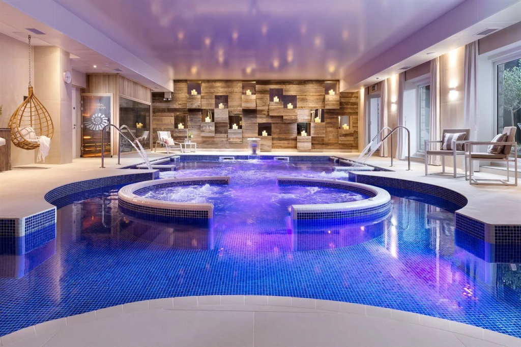 St Michaels Resort, Falmouth
