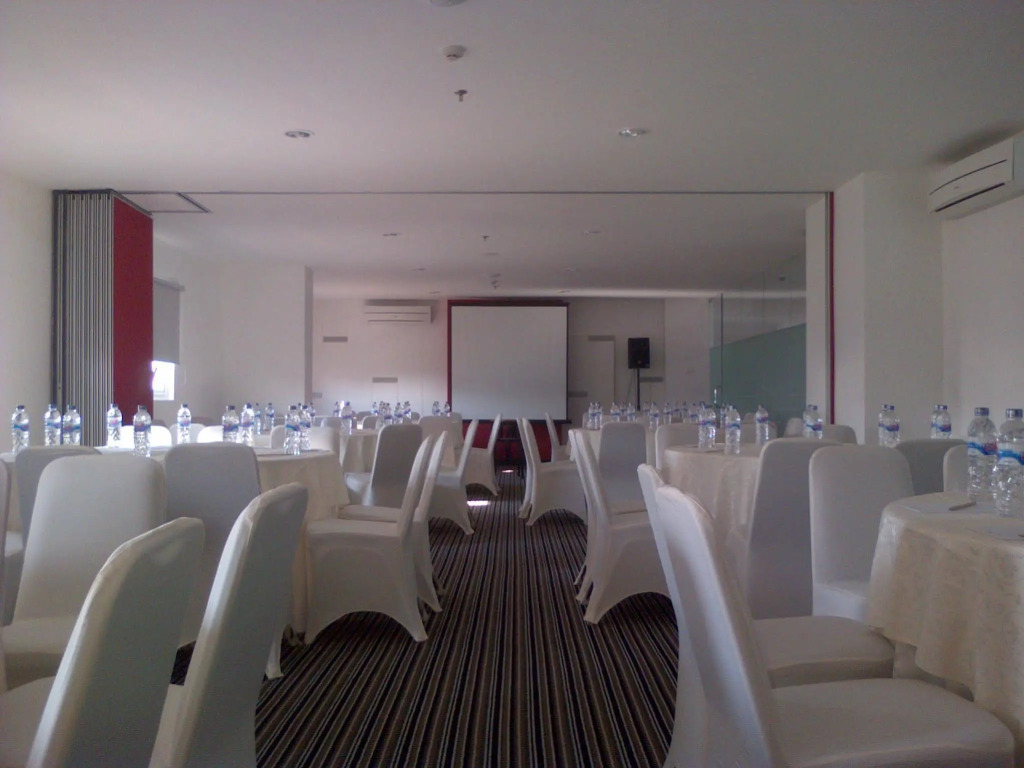 Amaris Hotel Pemuda Semarang