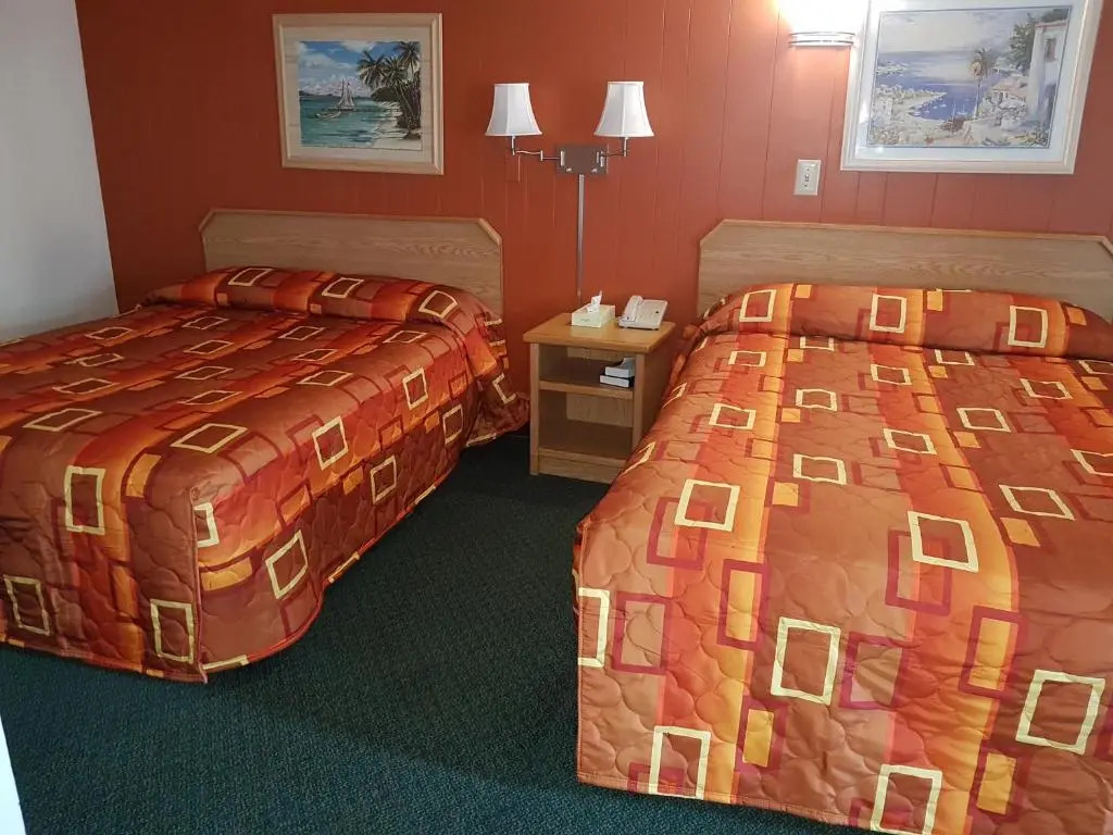 Town House Motel Inc
