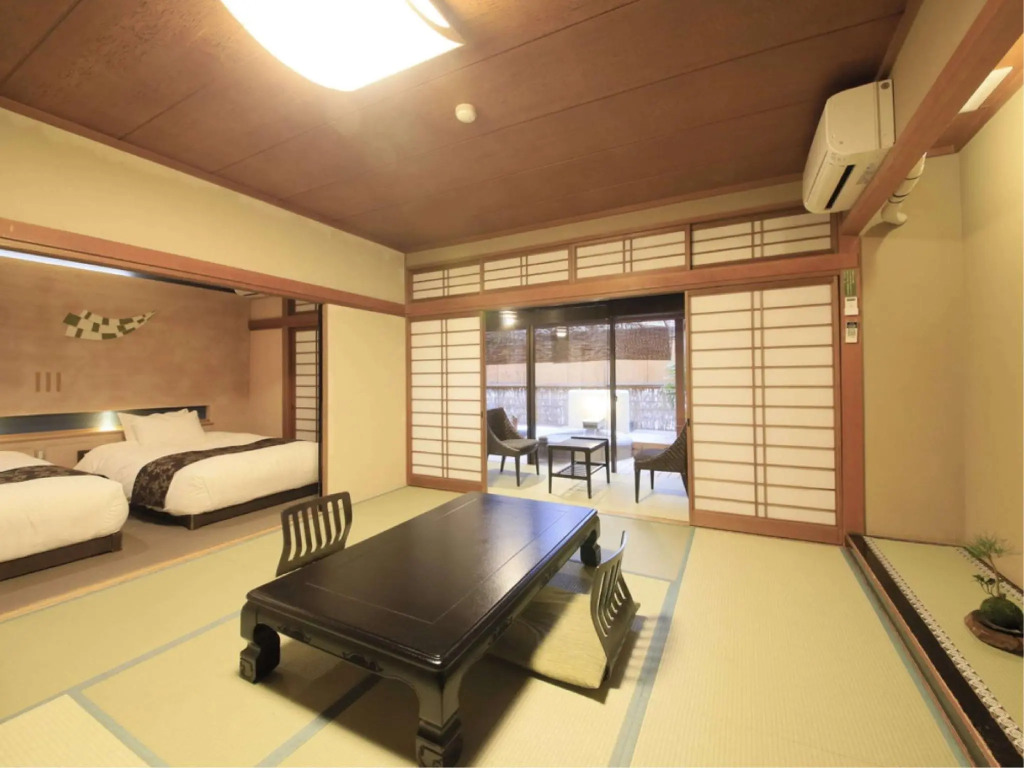 Itoyanagi Koyado Yuwa