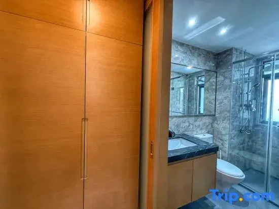 A611907 R&F Princess Cove, Studio, JB Central, Singapore