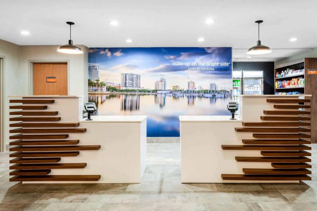 Sleep Inn & Suites St Petersburg Gateway