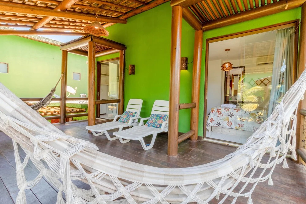 IT10 Bangalô Duplex 3 Suítes Pé na Areia