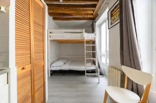 PARISRENTSTUDIO