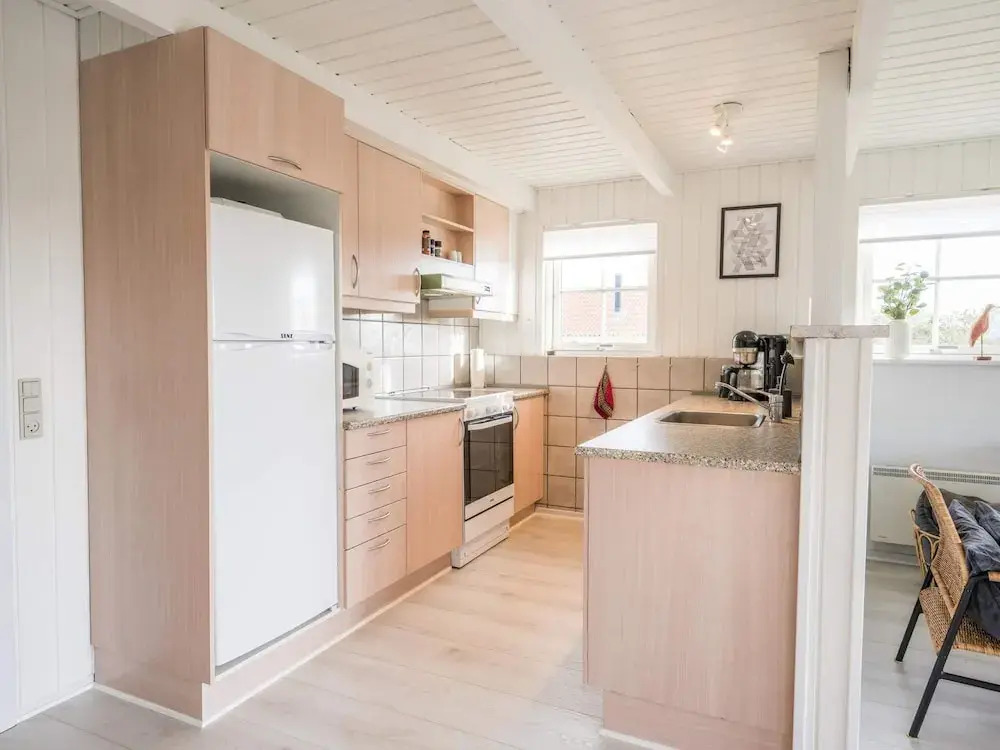 6 person holiday home in Hvide Sande