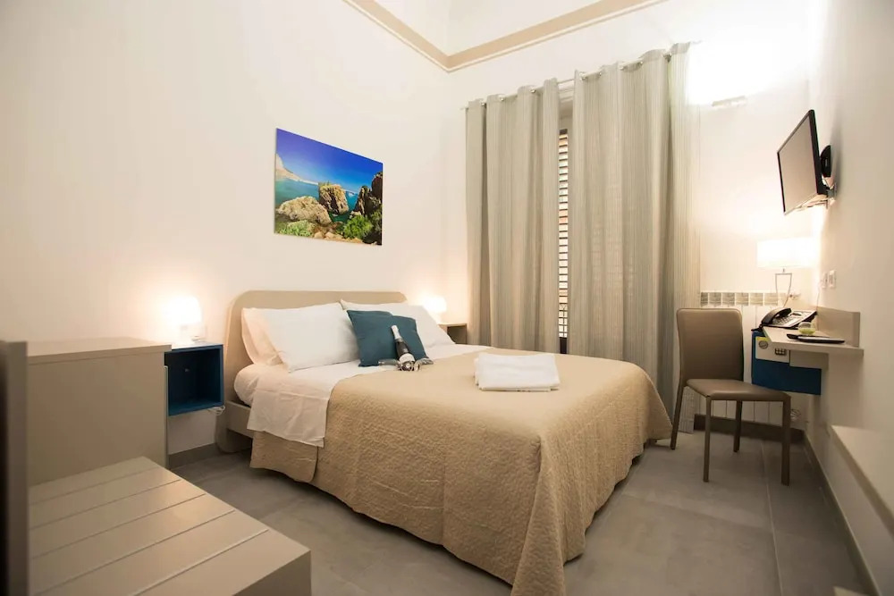 Le Quattro Stagioni - Rooms & Suites