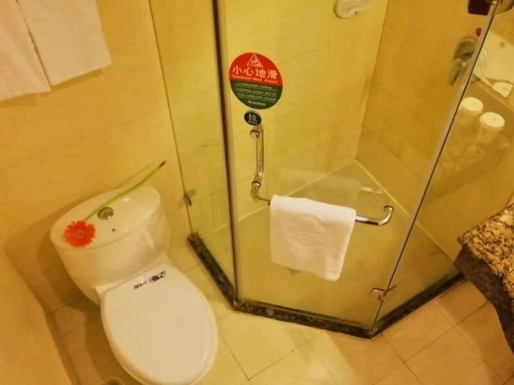 GreenTree Inn ShangHai WuNing Road ZhenPing Metro