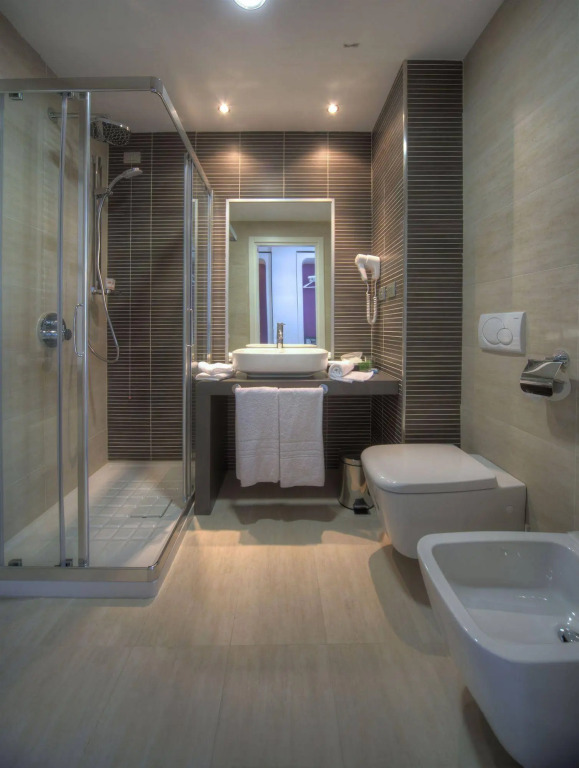 Roma Point Hotel