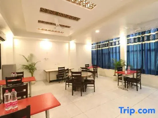 Airport Hotel Classic Park