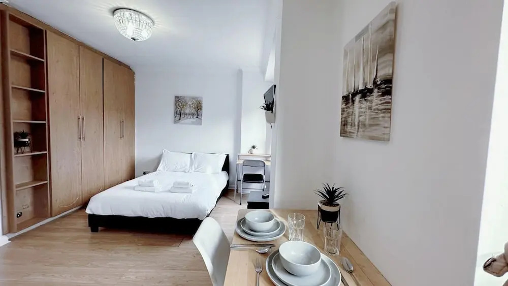 London Chelsea, 2 People, Balcony, Best Location