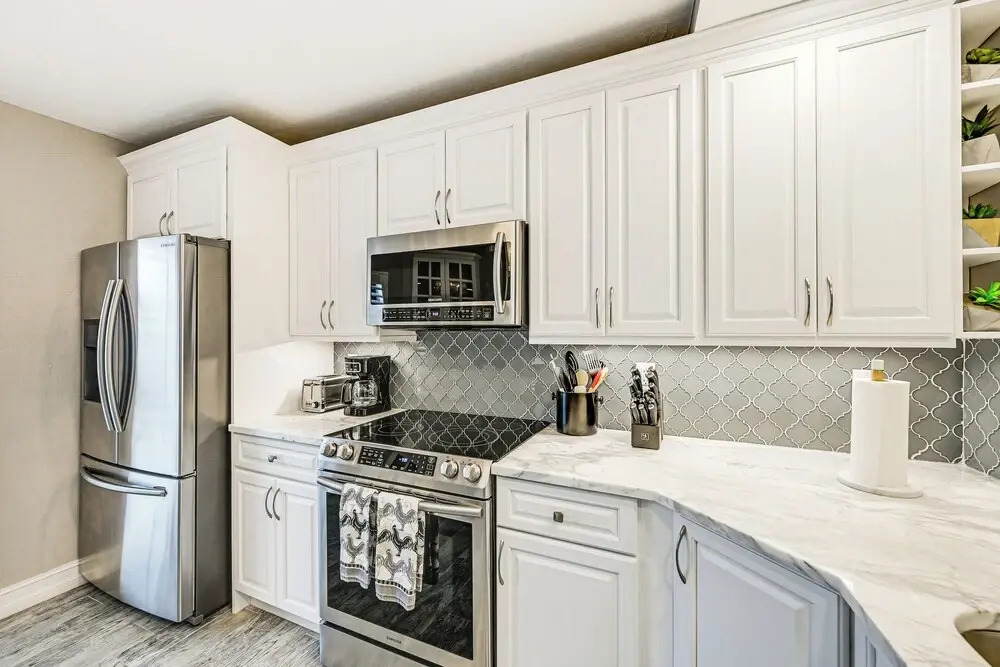 Marco Island Condo w/ Balcony + Water Views!