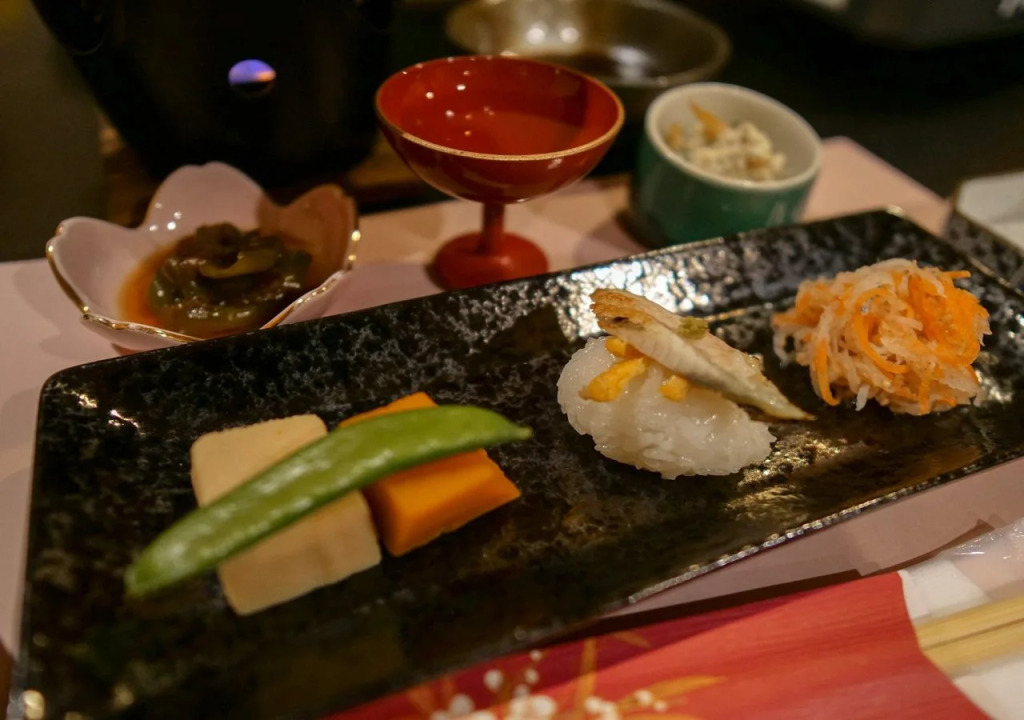 Yunohira-Onsen Shukusai Gyouunsou