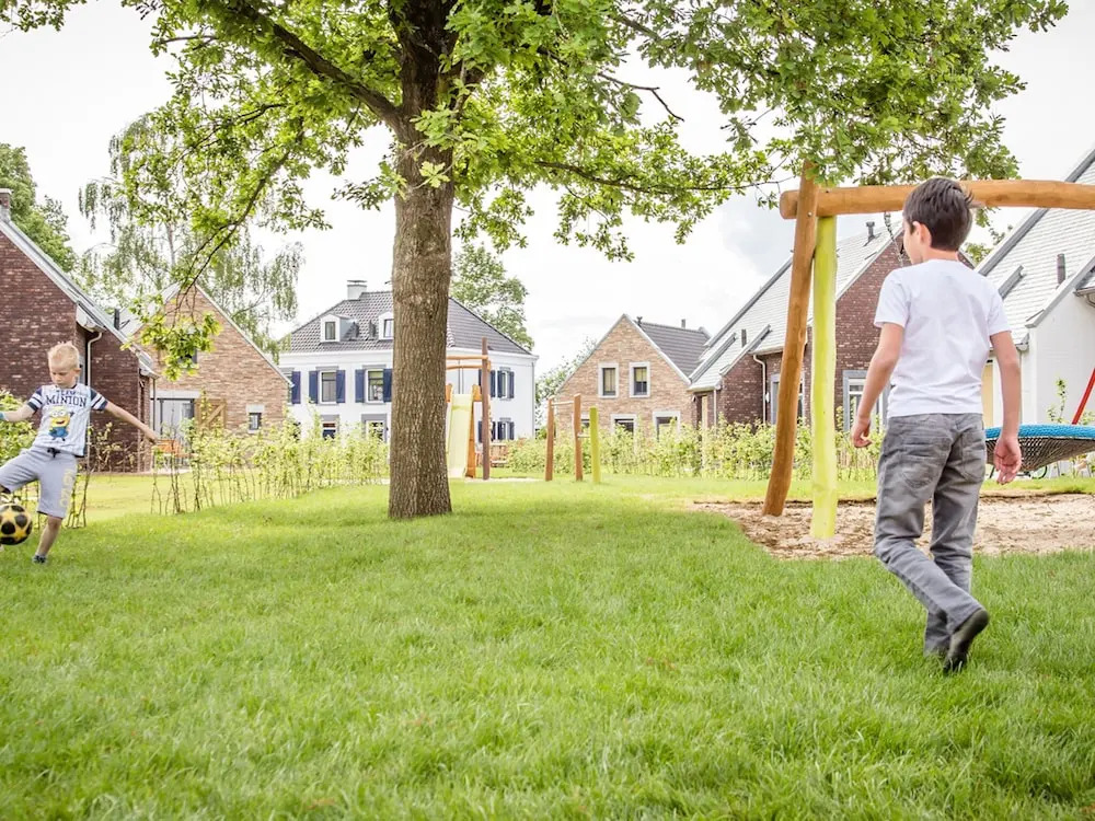 Luxurious Home with Whirlpool, 4km From Maastricht