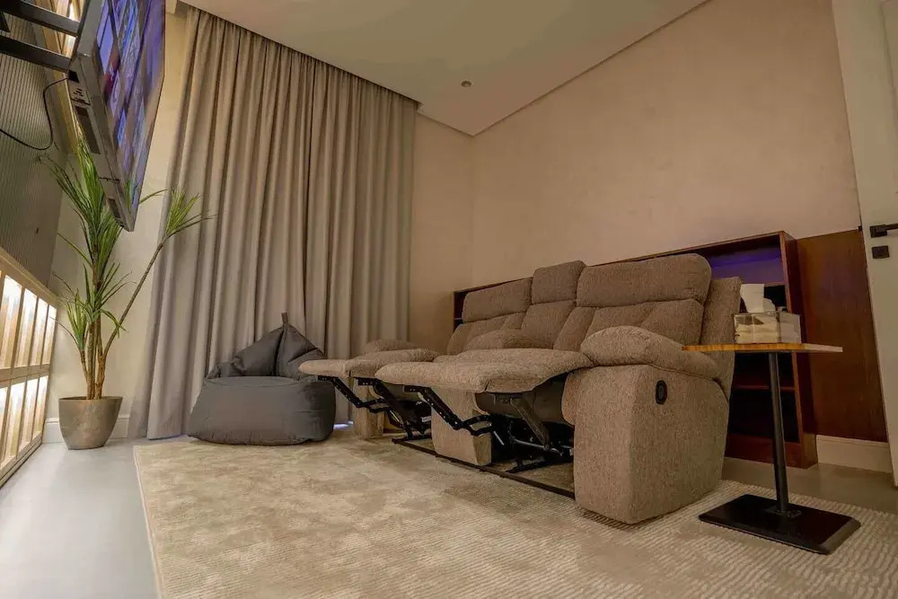 Two Bedroom Stylish & Relaxing Flat in Al-rabie