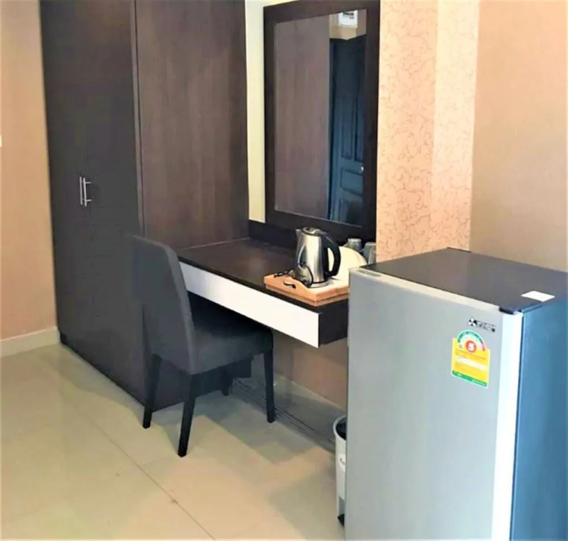 COZY Rooms @ Bitcoin Bistro