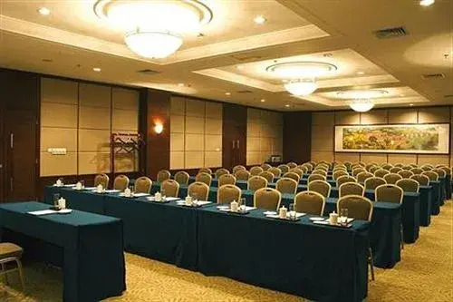 Blue Horizon International Hotel - Dongying