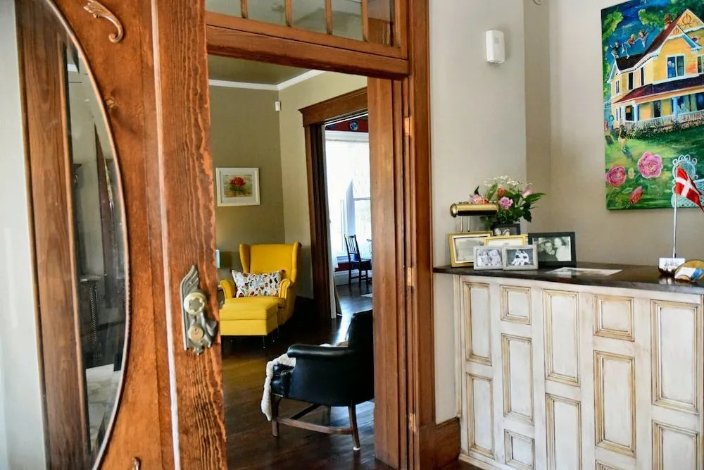 Three Danes Inn