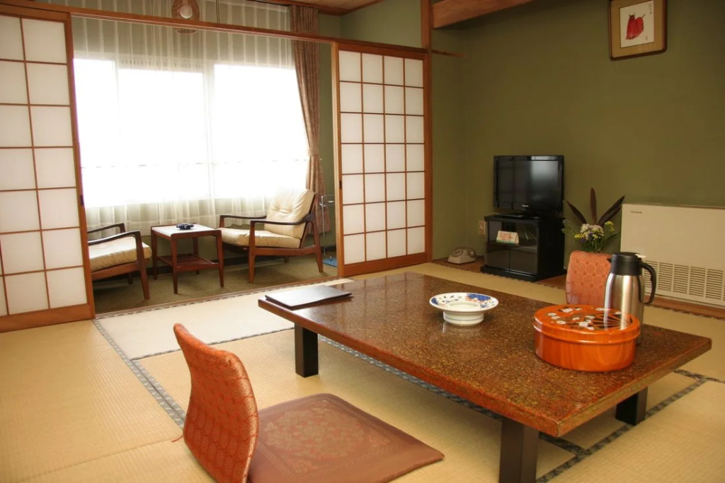 Uwajima Grand Hotel(宇和島グランドホテル)