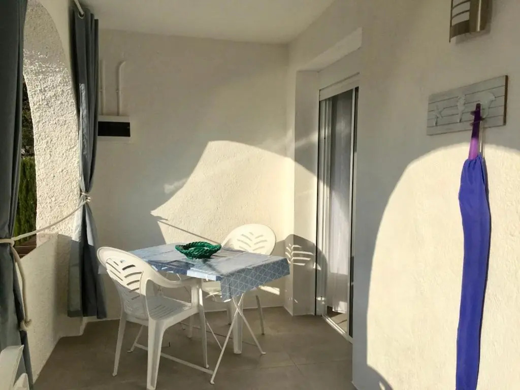 Studio Hisenda Canyelles Petites