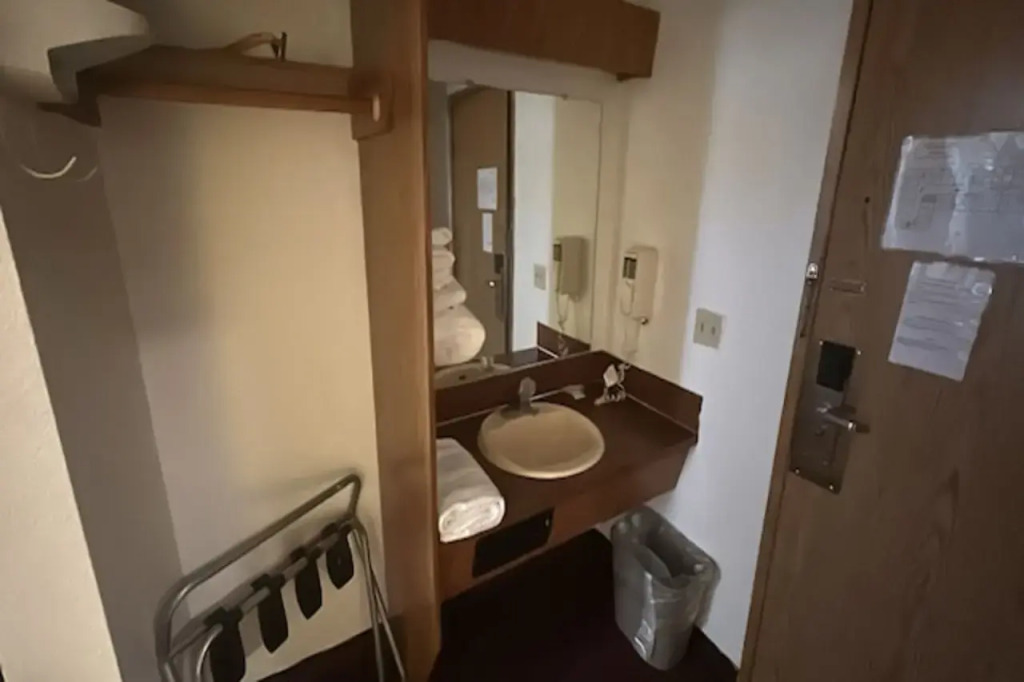 Отель Tacoma Port Inn Fife I-5