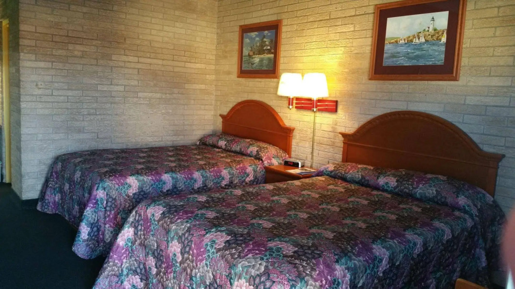 Budget Inn