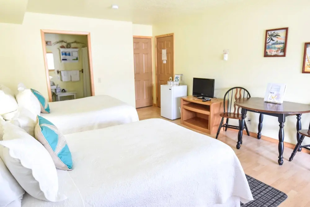 Sea Treasures Inn