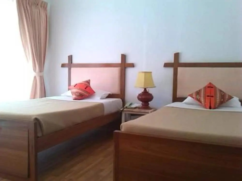 Lawkanat Hotel