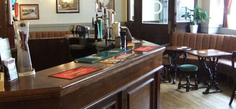 The Queens Head