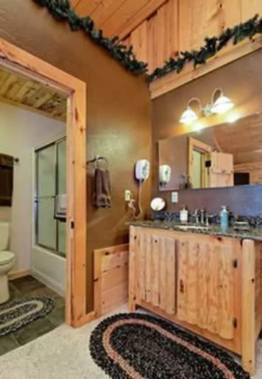 White River Lodge Bed and Breakfast