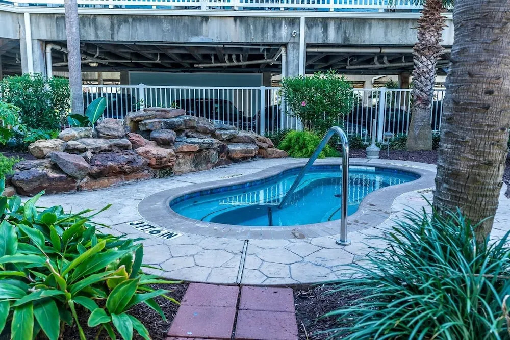 Southern Seahorse 1 Bedroom Condo