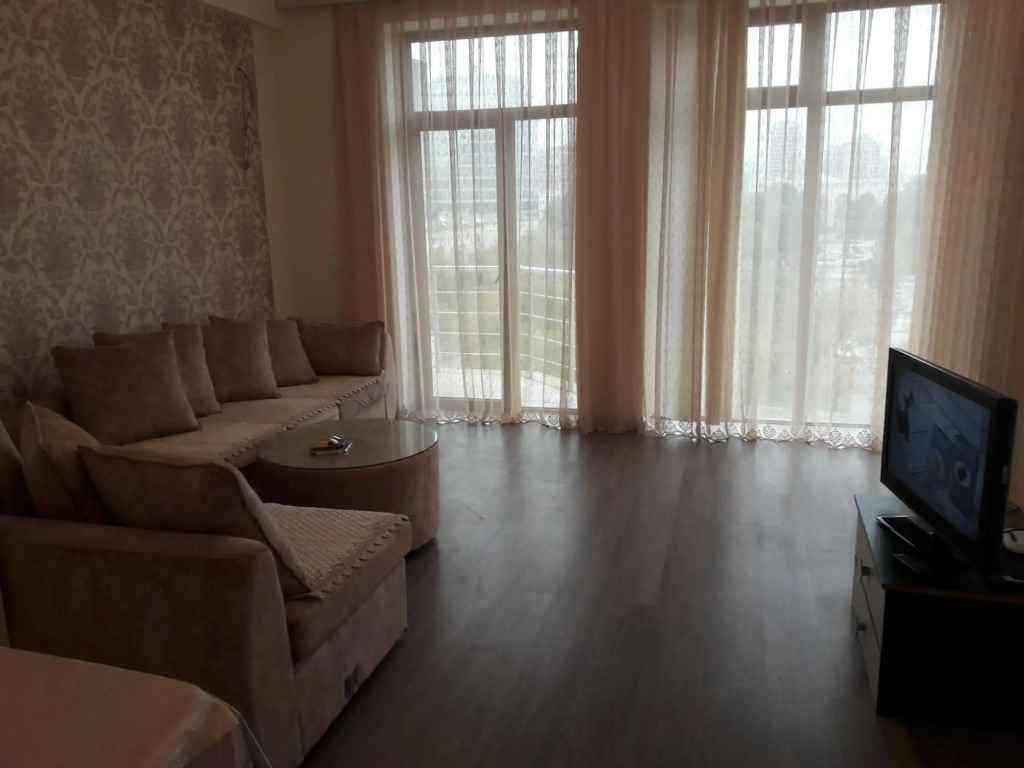 Neft Akademia metro 28 Maj 1 bedrom