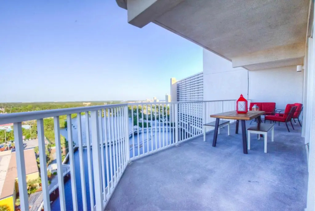 Laketown Wharf 1238 - Brand New End Unit With Wrap Around Balcony