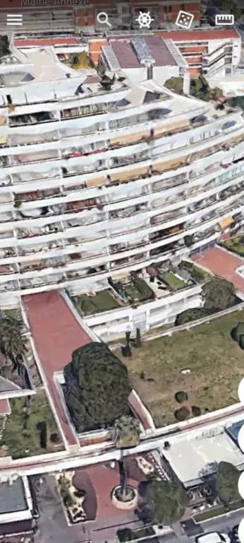 Studio cosy refait a neuf à 50 m de la plage