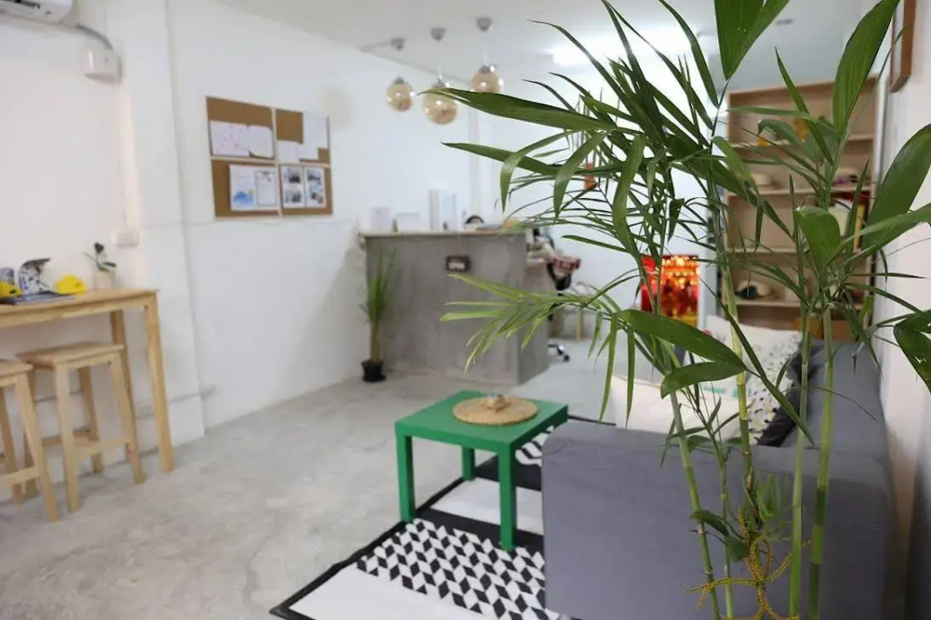 Green Home Hostel