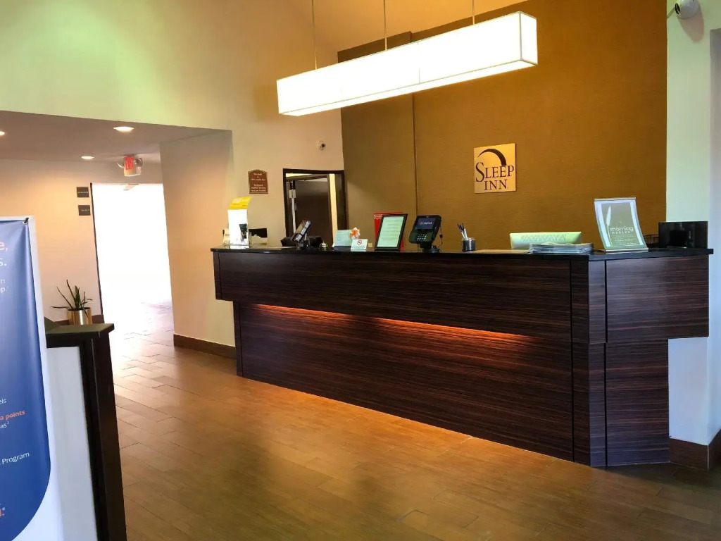 Blankenbaker Inn by IHG