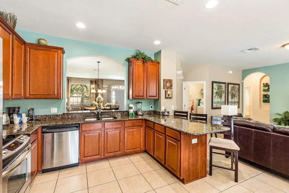 Luxury Modern Home With CDC Cleaning Standards, 2 Miles From Disney #6wh546