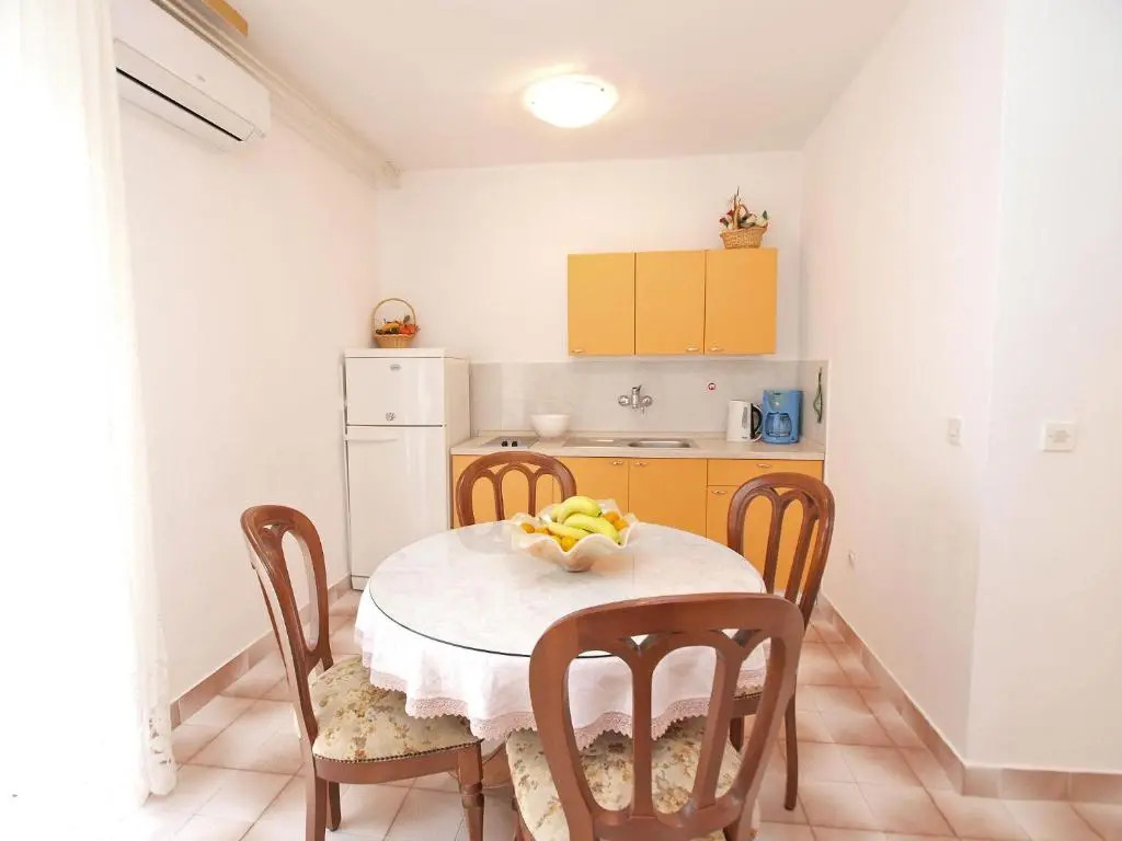 Apartments Rocka 1195