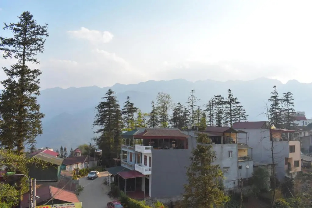 Otis Sapa Hotel