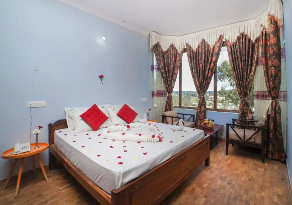 Tulips Resorts - Elkhill