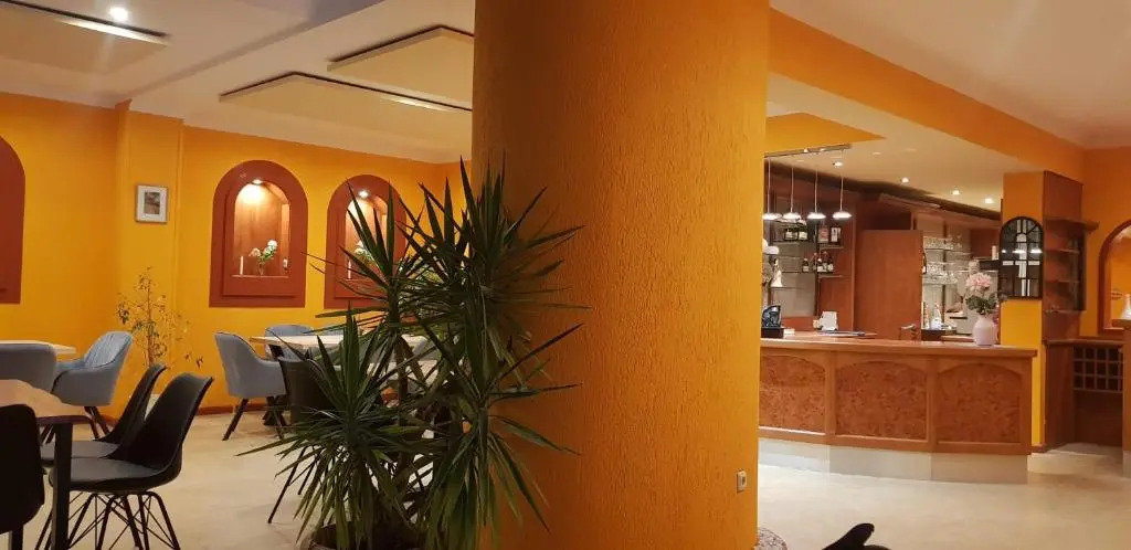 Varel Bay Hotel