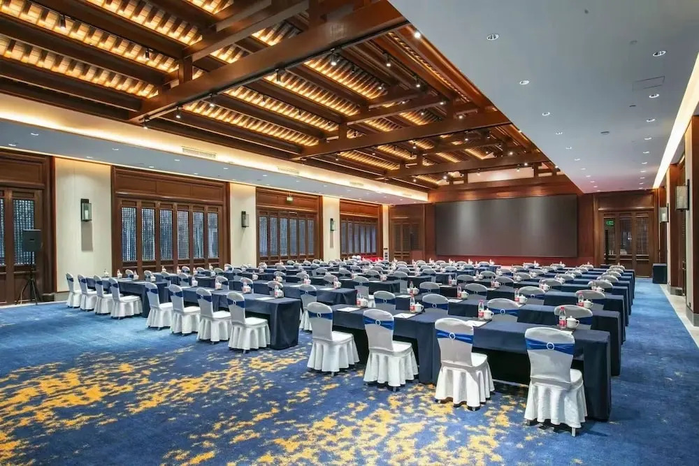Jinan Ziyue Meixiu Hotel